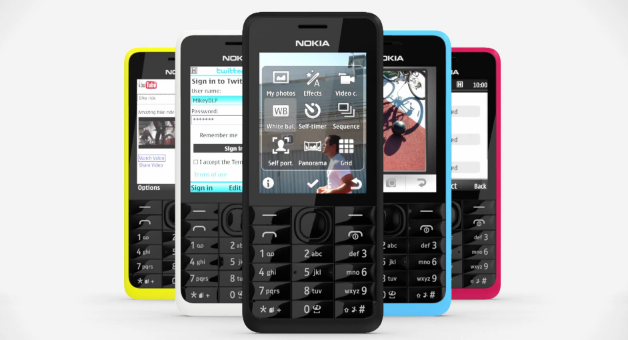 Rozpakowujemy telefon Nokia 301
