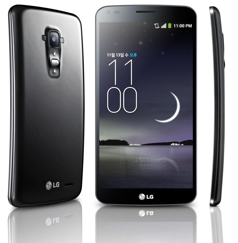 Innowacyjny smartfon LG G Flex już w Plusie!